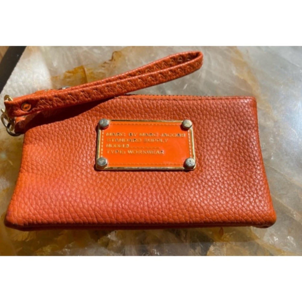 Marc by Marc Jacobs Bright Neon Orange Pebble Leather Small Monogramed Wallet - Picture 12 of 16